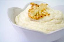 Creamy Garlic and Cauliflower Puree